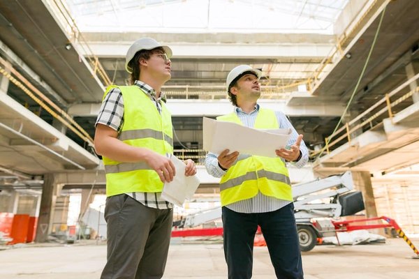 Construction d'un bâtiment d'entreprise : quelles sont les étapes à suivre